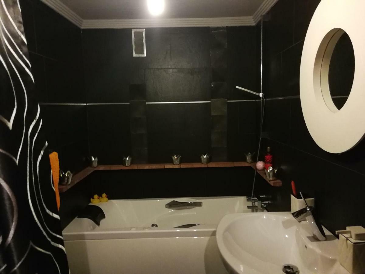 בילבאו Habitacion Con Garage מראה חיצוני תמונה